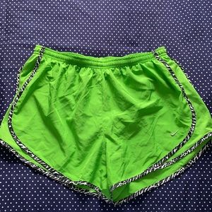 Nike Women's Tempo Dry Core 3'' Running Shorts